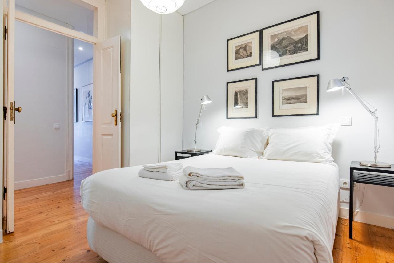 Castelo Design Aparment W/ Balcony & Super View By Lovelystay Lissabon Buitenkant foto